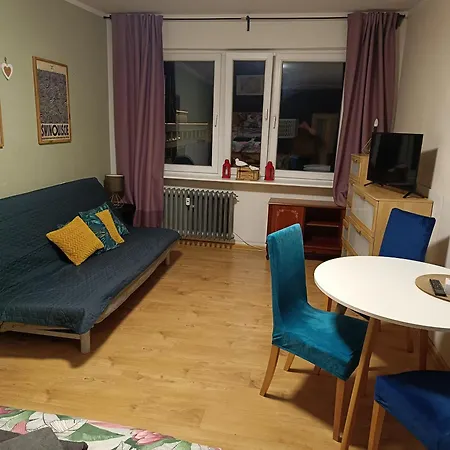 Apartment Good Time In