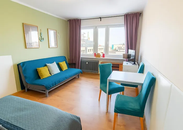 Good Time In Apartment *